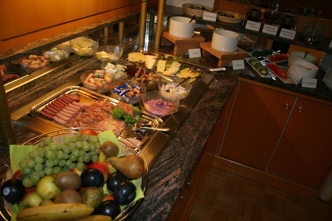 Hotel & Restaurant Fricke Lehrte Ngoại thất bức ảnh